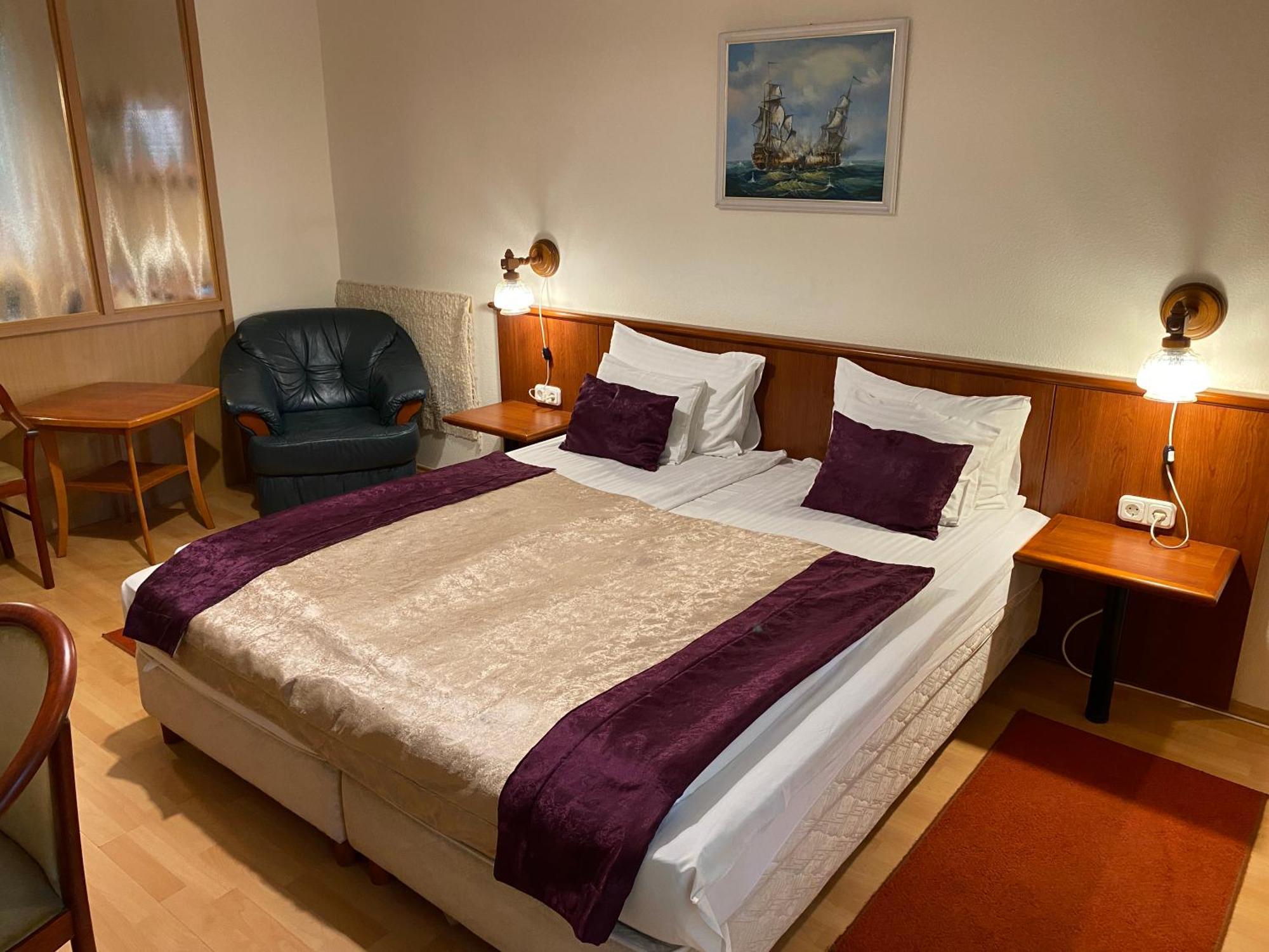 Gold Apartments Βουδαπέστη Δωμάτιο φωτογραφία